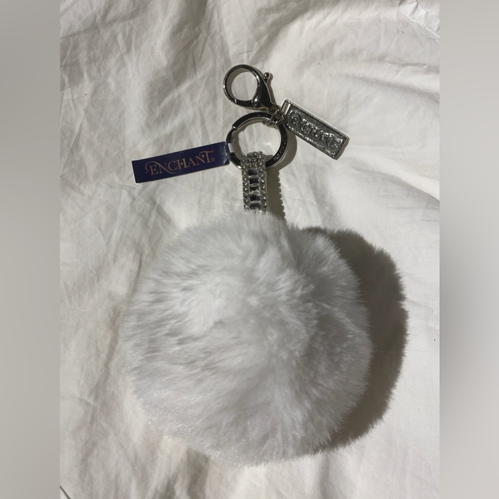 Puff keychain - nwt
